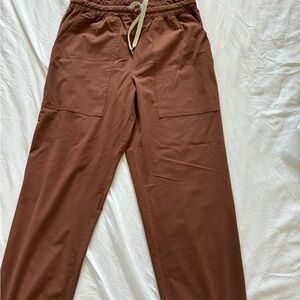 Vuori Miles Jogger Hazelnut